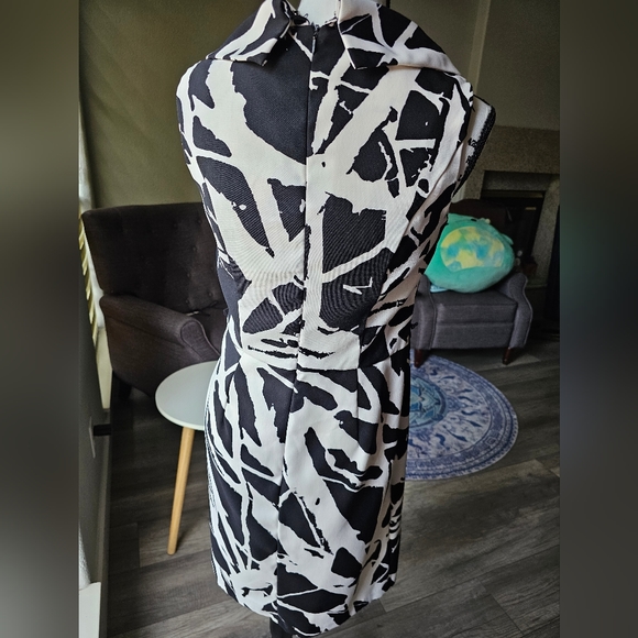 AA Studio Dress Size 8 - Picture 6 of 8